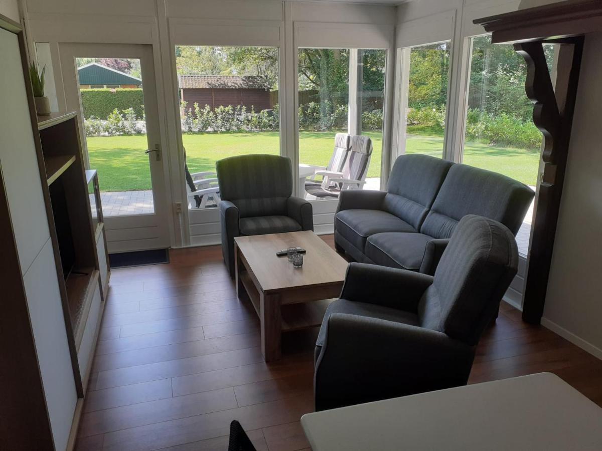 Bungalow/Vakantiehuis Op Park Bavelds Dennen เดเนกัมป์ ภายนอก รูปภาพ